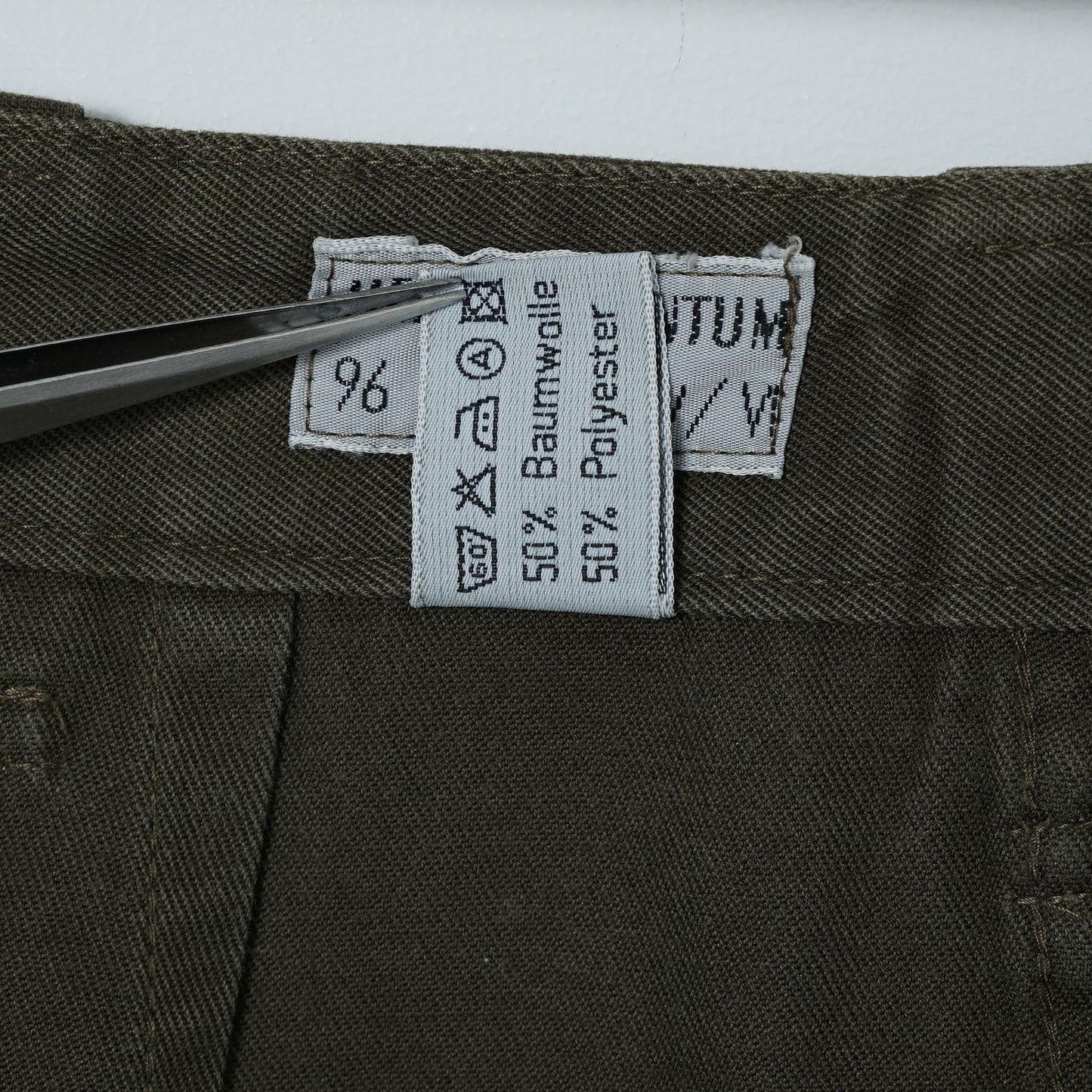 Austrian Military Cargo Trousers / Late ’90s-Early '00s (Made in UK)