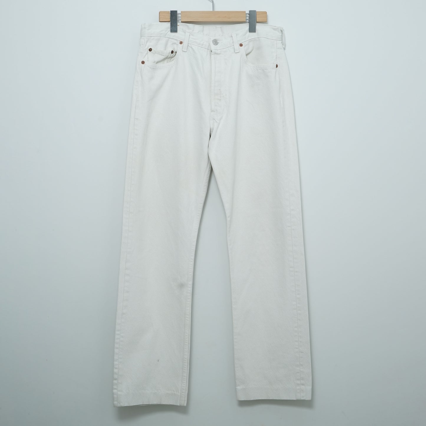 Levi’s 5 Pocket White Denim Pants / Early '90s (Made in France)