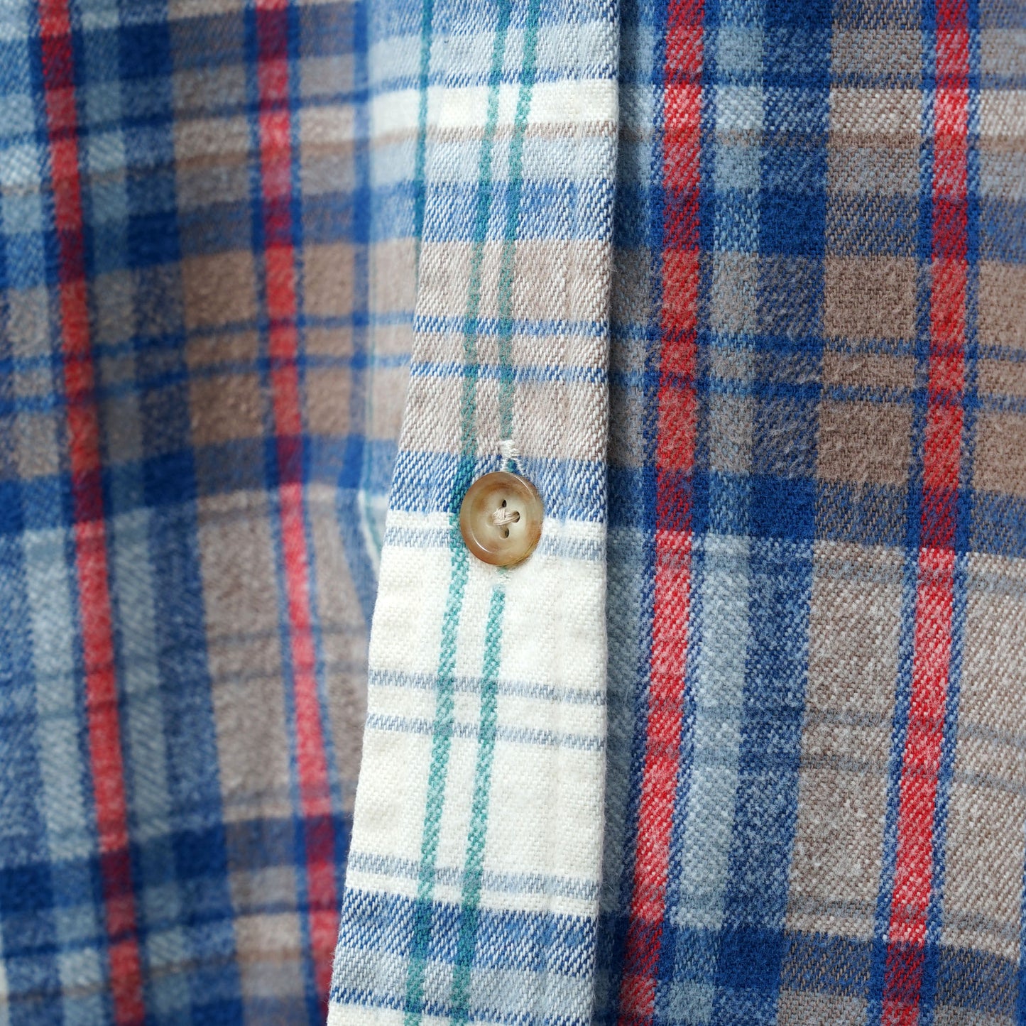 Woolrich Cotton Flannel Work Shirt / Late '90s- Early '00s (Made in USA)