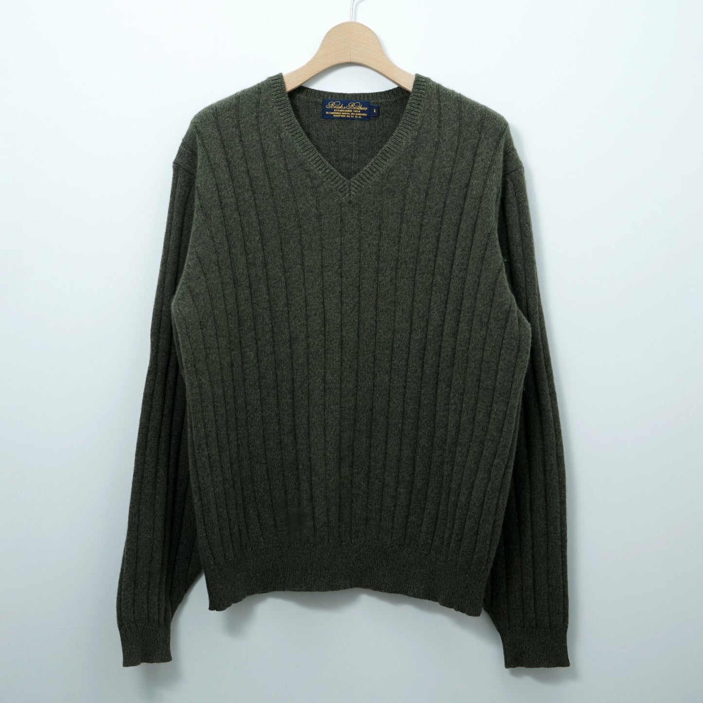 Brooks Brothers V-Neck Sweater / Mid ’90s–Early ’00s (Made in USA)