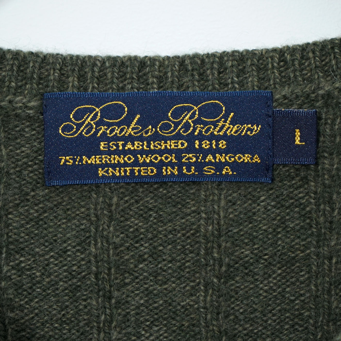 Brooks Brothers V-Neck Sweater / Mid ’90s–Early ’00s (Made in USA)