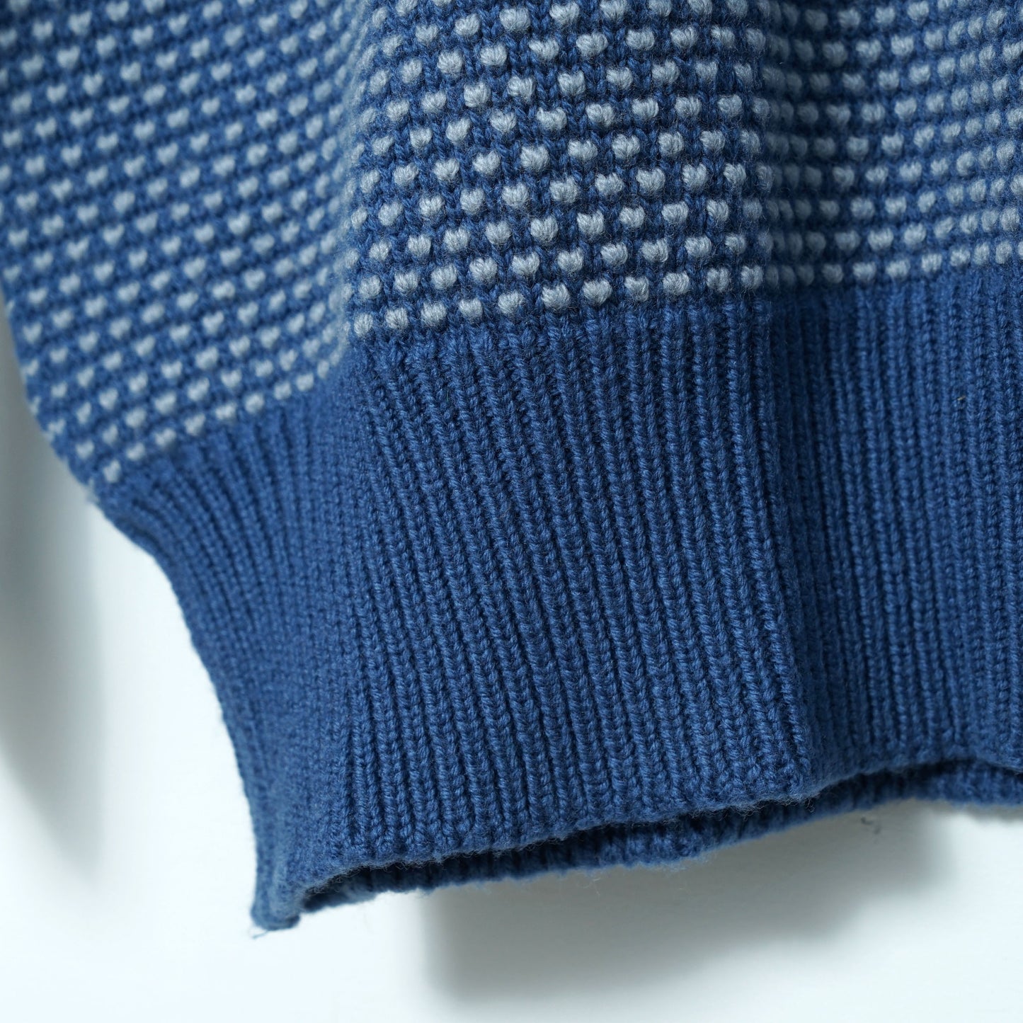 Dunhill Scottish Wool Sweater / Mid '90s-Early '00s (Made in Scotland)