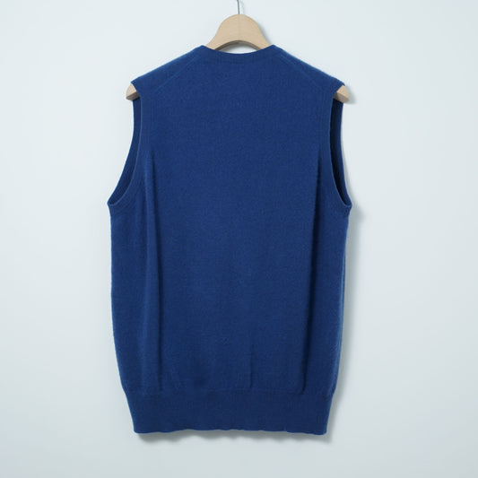 Aquascutum Pure Cashmere Knit Vest / Early ’90s-Mid '90s (Made in Scotland)