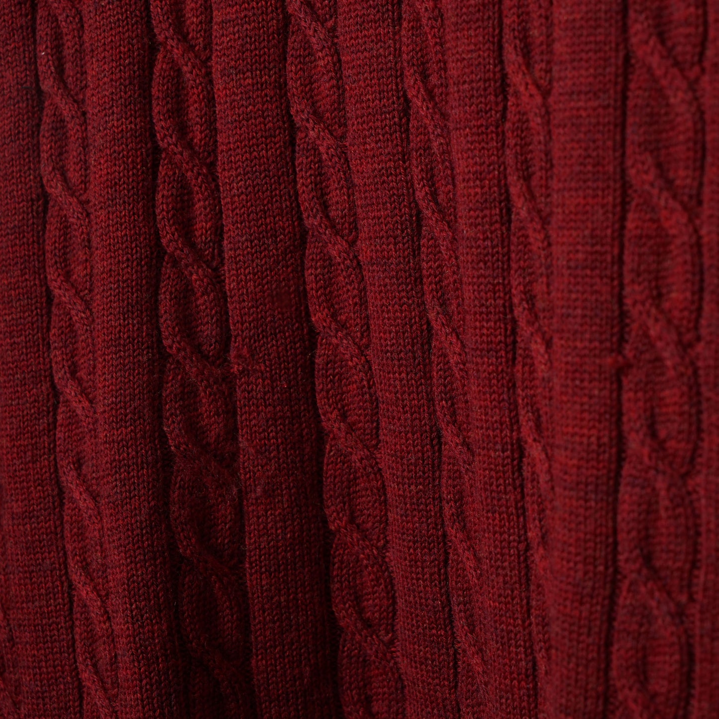 Pringle of Scotland Cable Knit Sweater / Late ’90s-Early '00s (Made in Scotland)