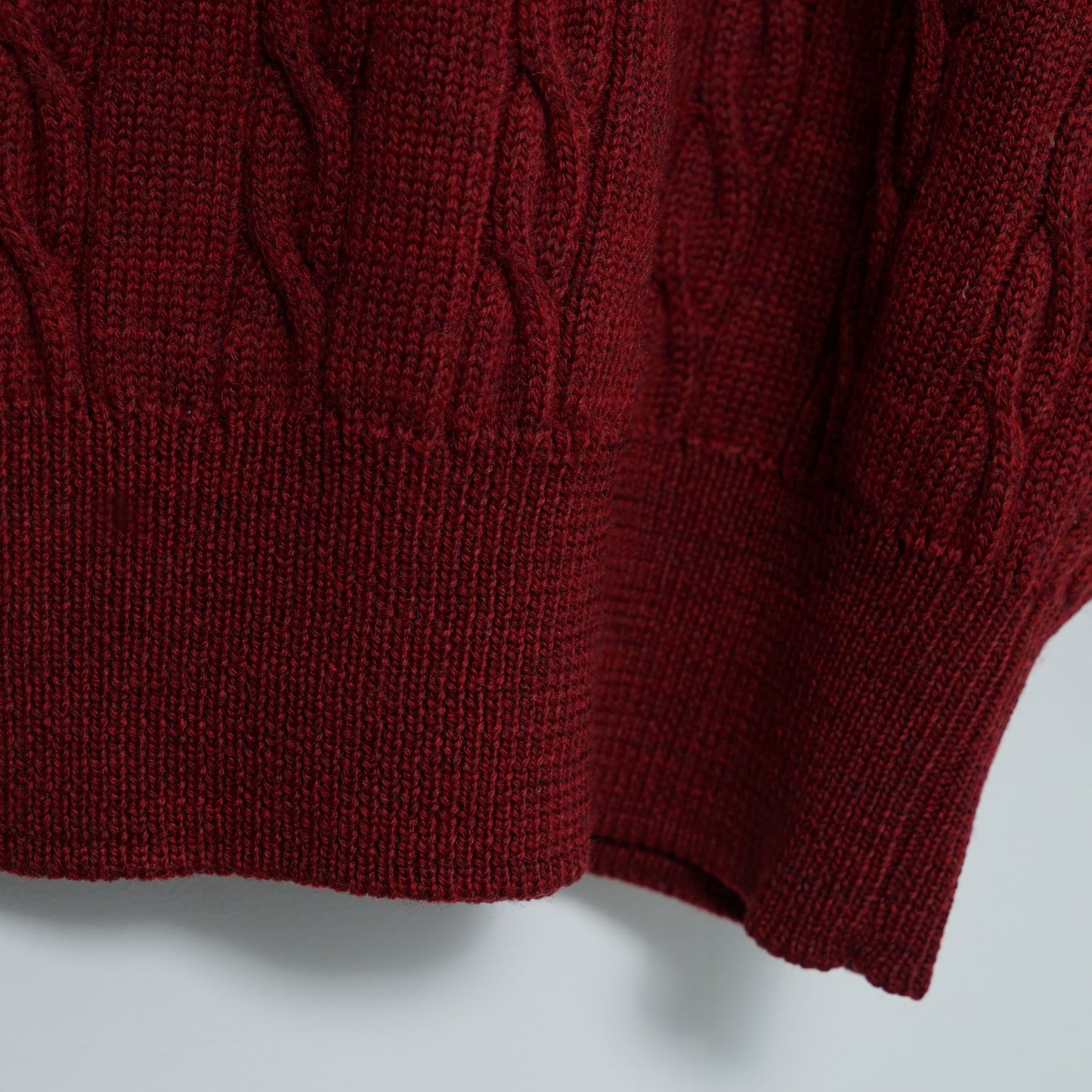 Pringle of Scotland Cable Knit Sweater / Late ’90s-Early '00s (Made in Scotland)