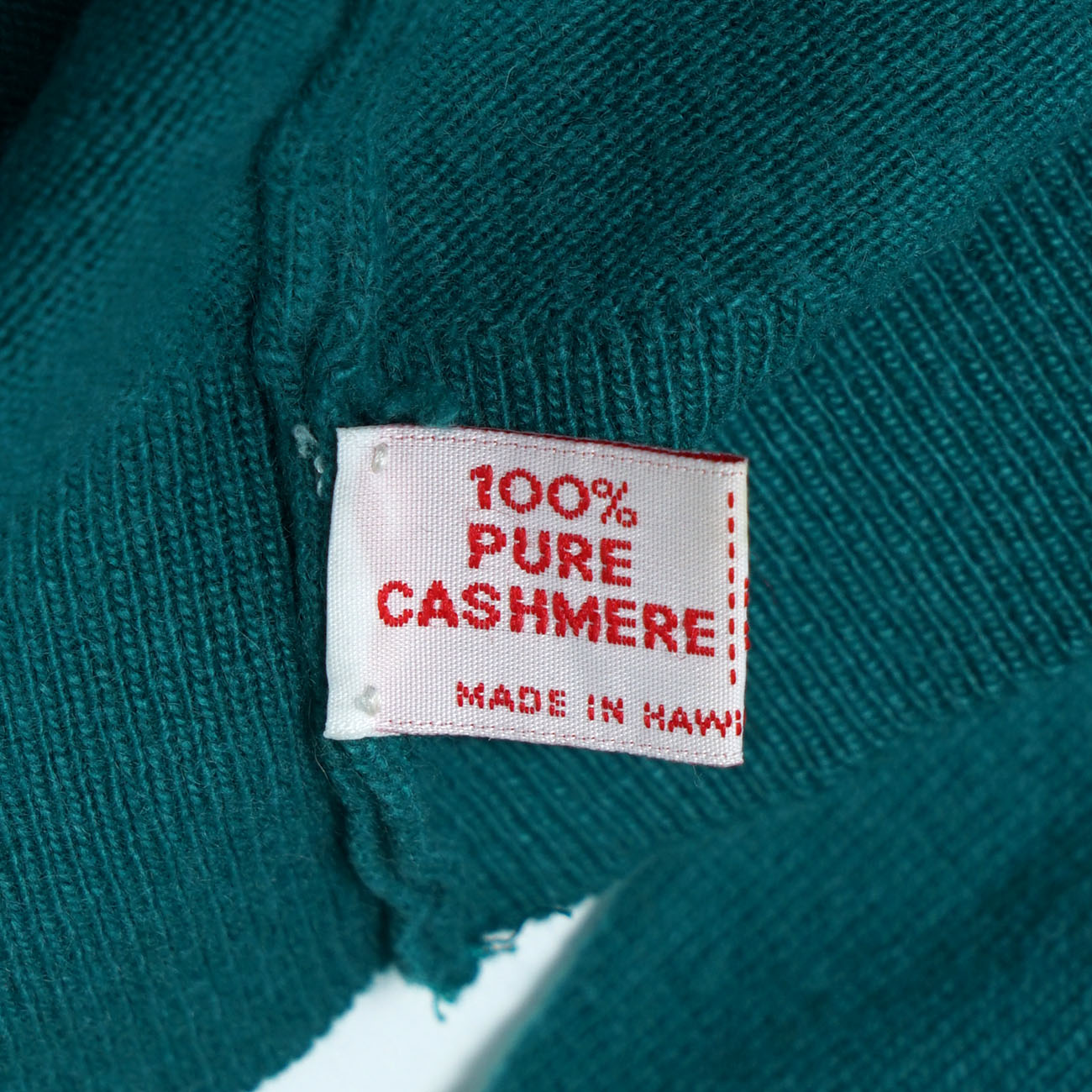 Eldon Cashmeres Pure Cashmere Crew Neck Sweater / Late '80s-Early '90s (Made in Scotland)