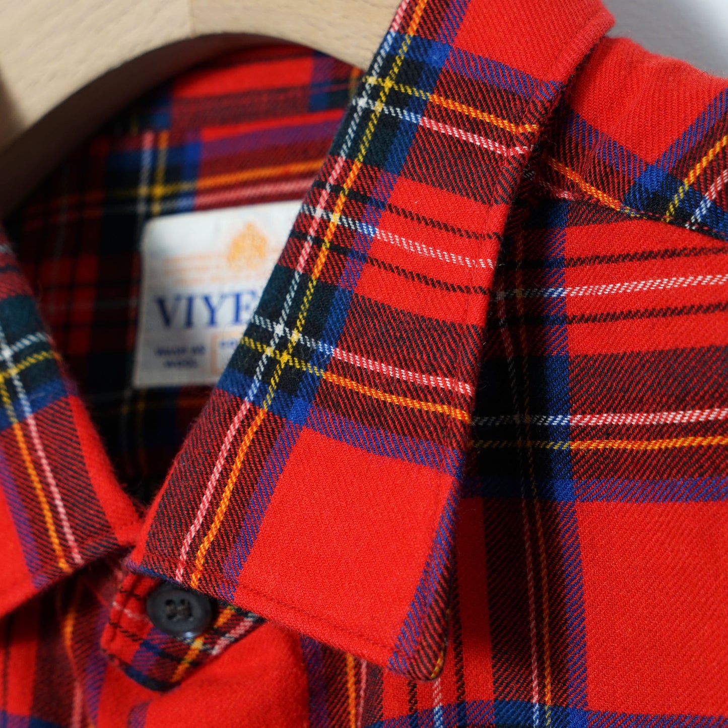Viyella Tartan Check Shirt / Late '70s-Early '80s (Made in England)
