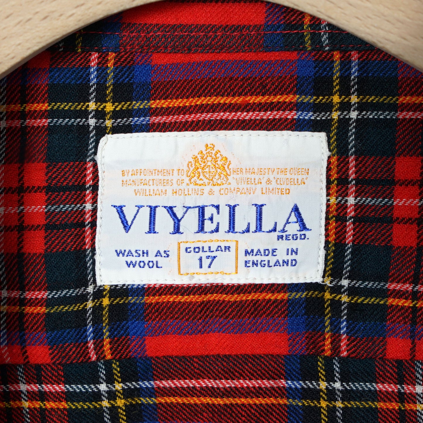 Viyella Tartan Check Shirt / Late '70s-Early '80s (Made in England)