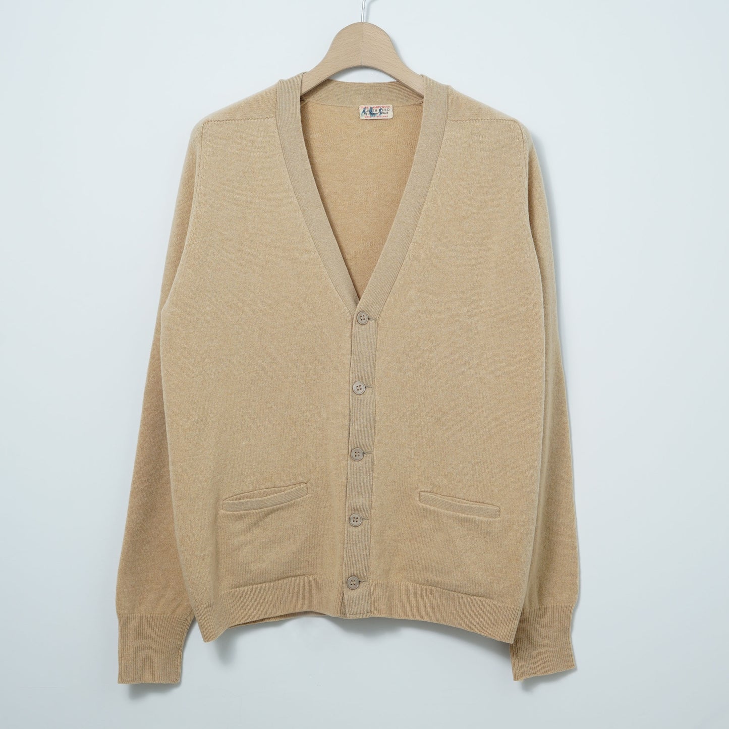 Austin Reed Of Regent Street Pure Lambswool Cardigan / Late '70s-Early '80s (Made in England)