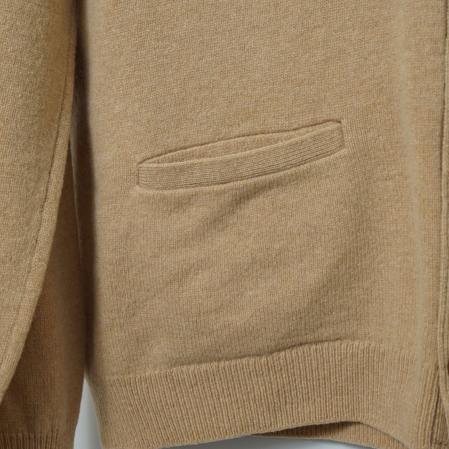 Austin Reed Of Regent Street Pure Lambswool Cardigan / Late '70s-Early '80s (Made in England)