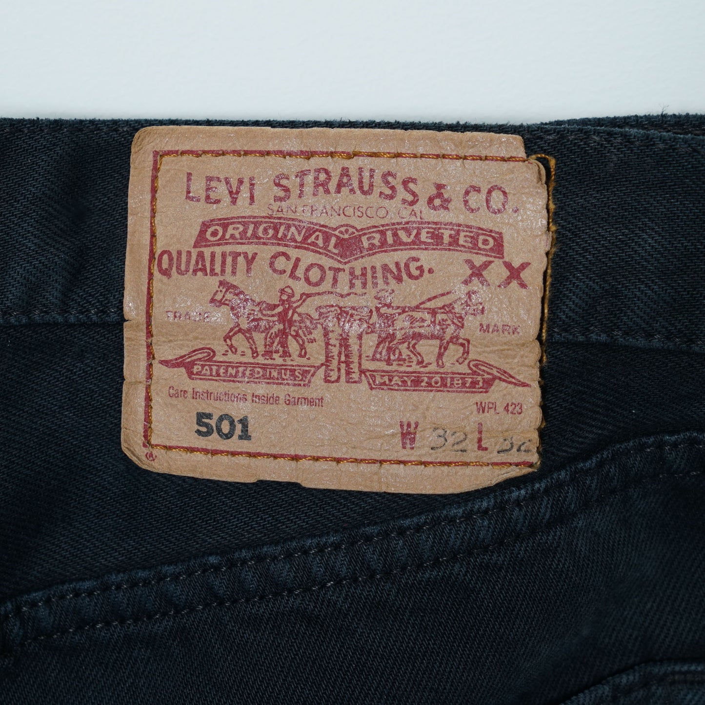 Levi’s 5 Pocket Black Denim Pants / Late '90s-Early '00s (Made in UK)