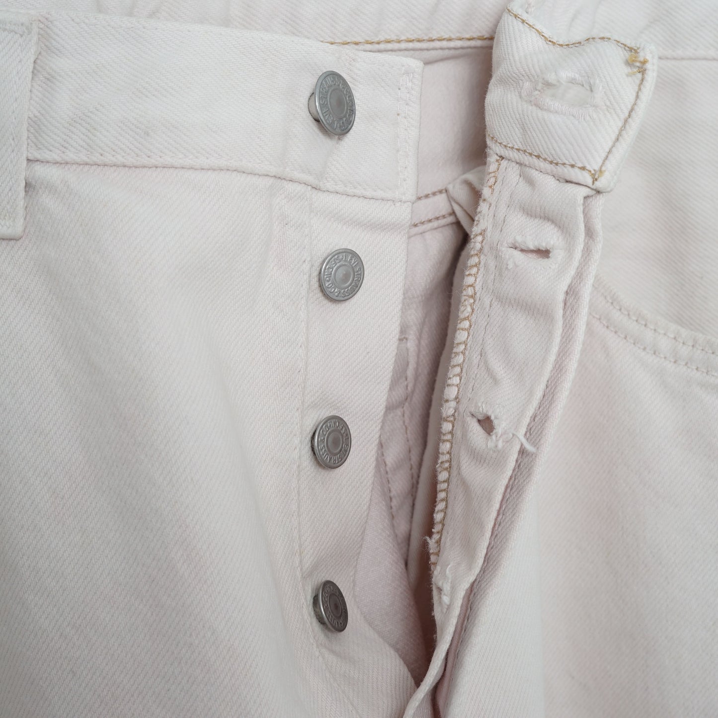 Levi’s 5 Pocket White Denim Pants / Mid '90s (Made in France)
