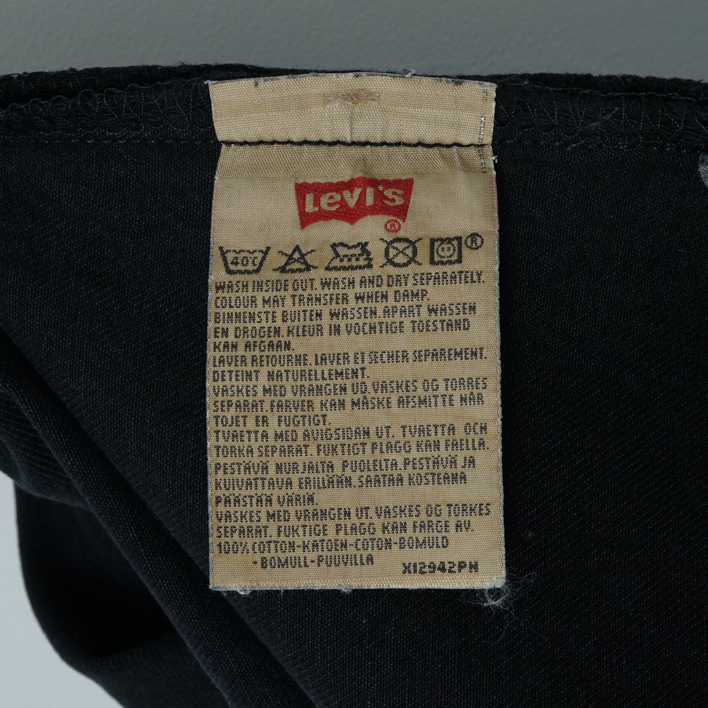 Levi’s 5 Pocket Black Denim Pants / Mid '90s (Made in UK)