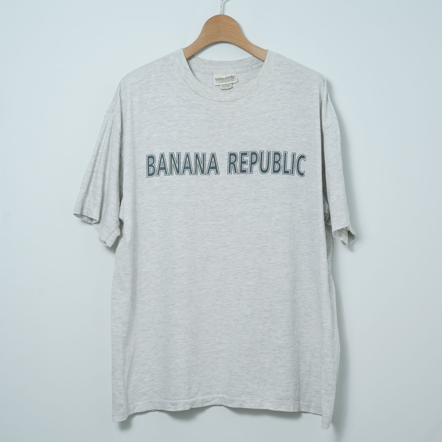 Banana Republic Logo Print T-Shirt / Late ’80s–Early ’90s (Made in USA)