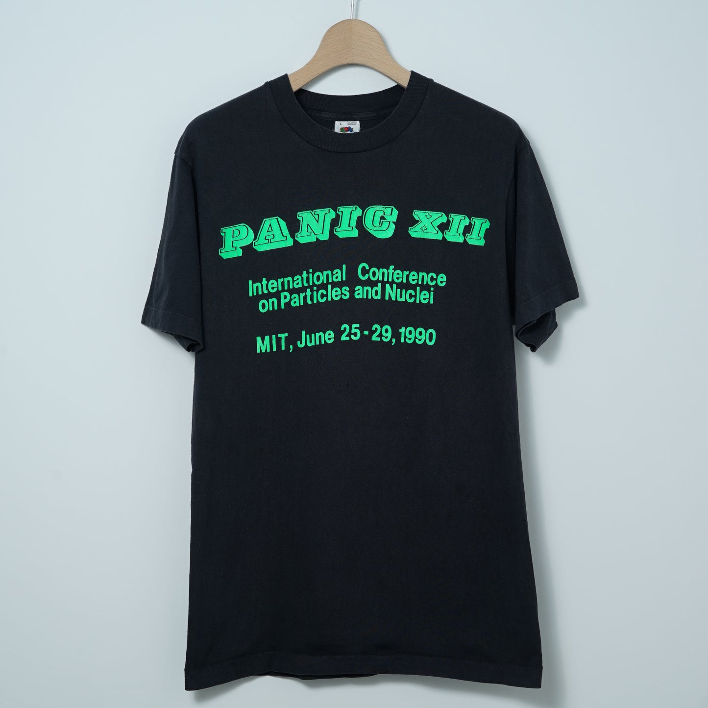Fruit of the Loom Printed T-Shirt / Early ’90s–Mid ’90s (Made in USA)