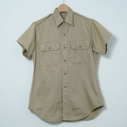U.S. Military Cotton Sateen Utility Shirt / Late '60s-Early '70s (Made in USA)