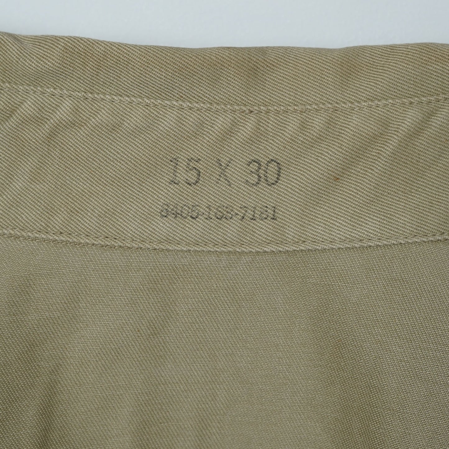 U.S. Military Cotton Sateen Utility Shirt / Late '60s-Early '70s (Made in USA)