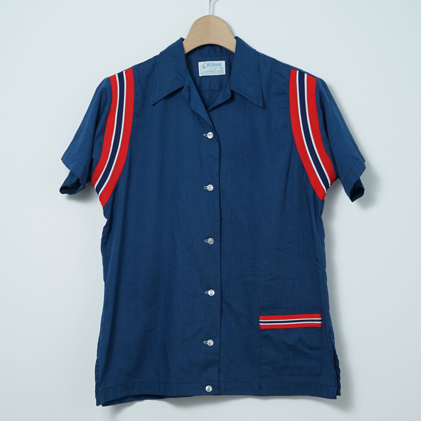 Hilton Bowling Shirt / Late '60s-Early '70s (Made in USA)