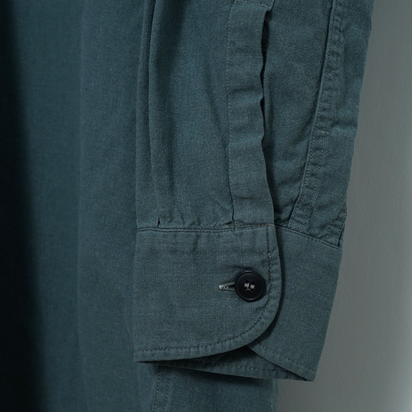 Eden Swiss Military Sleeping Shirt / Late ’60s-Early ’70s (Made in Switzerland)