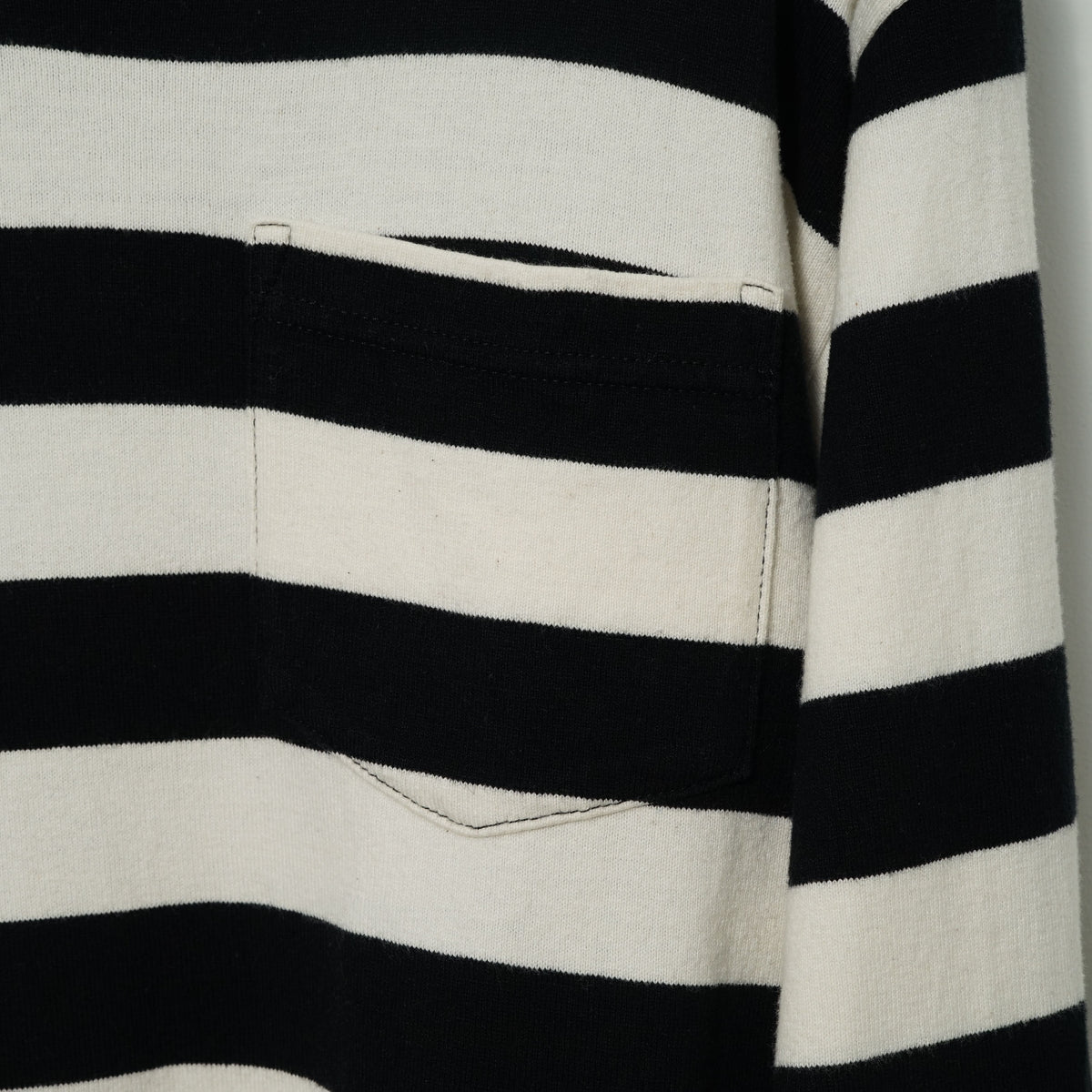 Columbiaknit Border Pocket Long-sleeve Tee / Early ’90s-Mid ’90s (Made in USA)