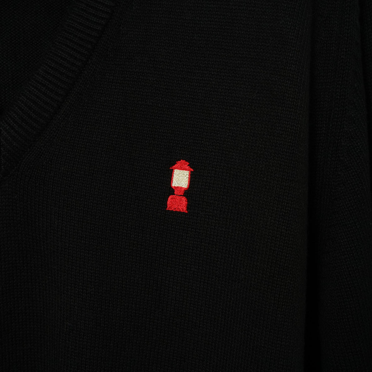 Izod Egyptian Cotton V-Neck Sweater / Late '90s-Early '00s (Made in USA)