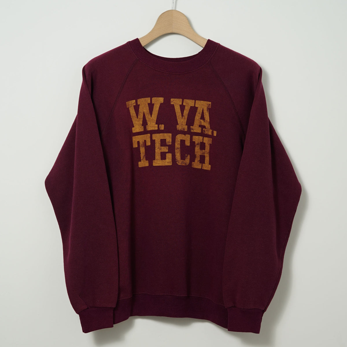 Hanes Printed Crew Neck Sweatshirt / Late ’80s-Early ’90s (Made in USA)