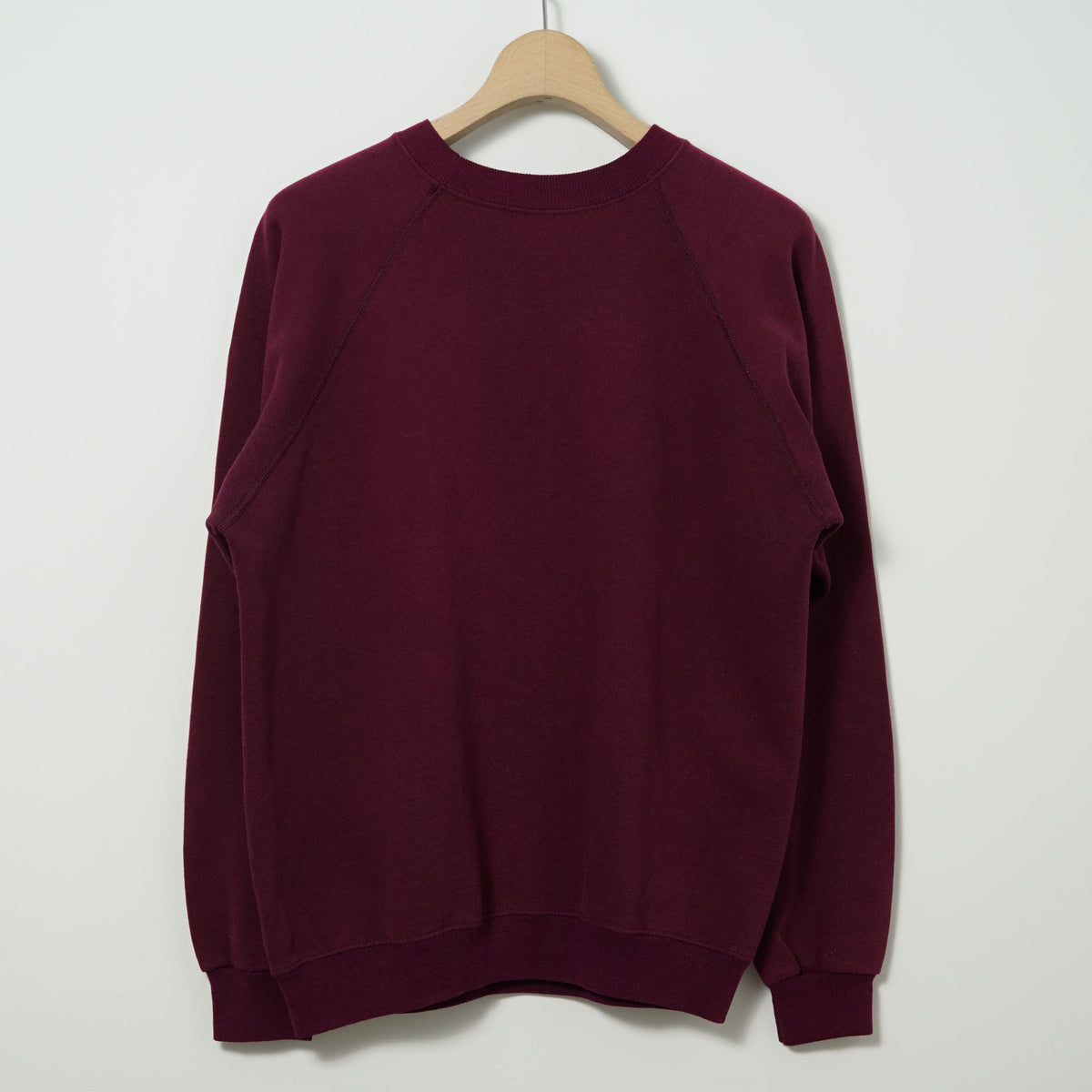Hanes Printed Crew Neck Sweatshirt / Late ’80s-Early ’90s (Made in USA)